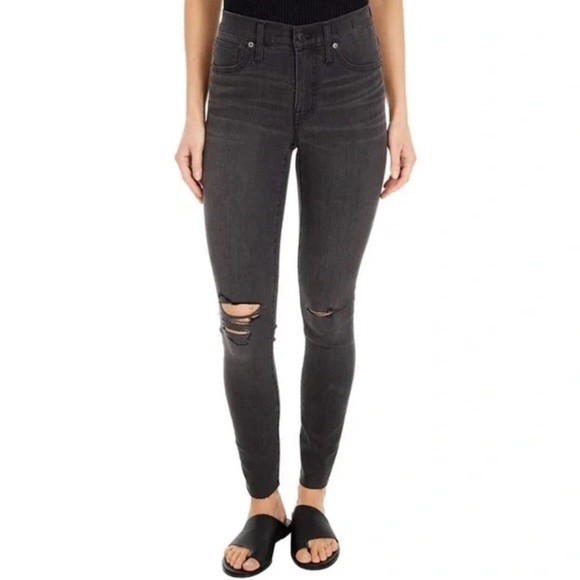 Madewell 9'' High Rise Skinny Jeans Washed Black Distressed Ripped Knee Size 32P - Picture 1 of 7
